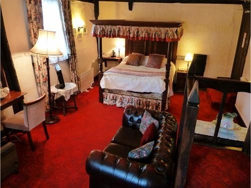 Hotel The Bull 4*